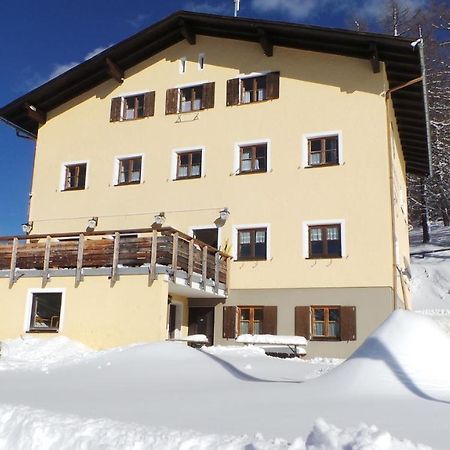 Skihuette Zams Exterior photo